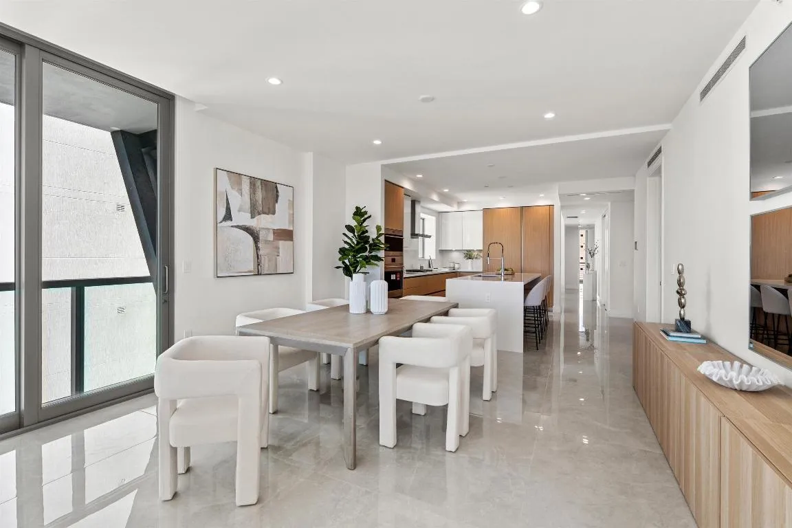DINING TO KITCHEN