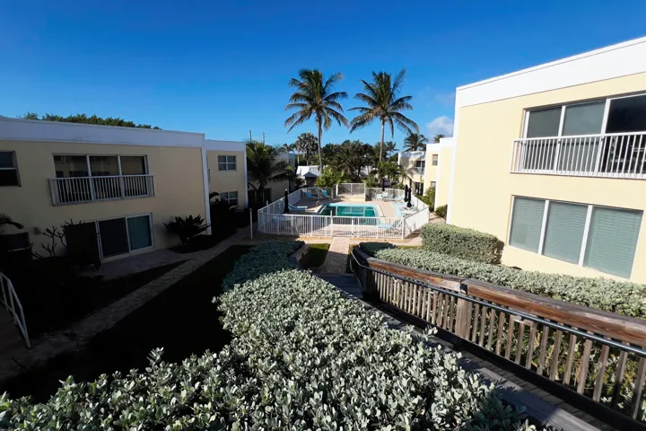 Pool1