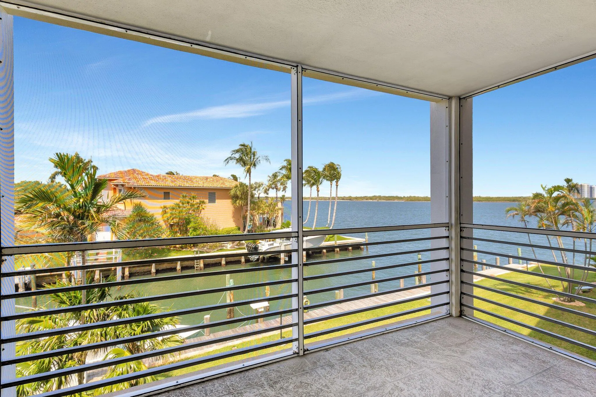 105 Paradise Harbour 307 water view from