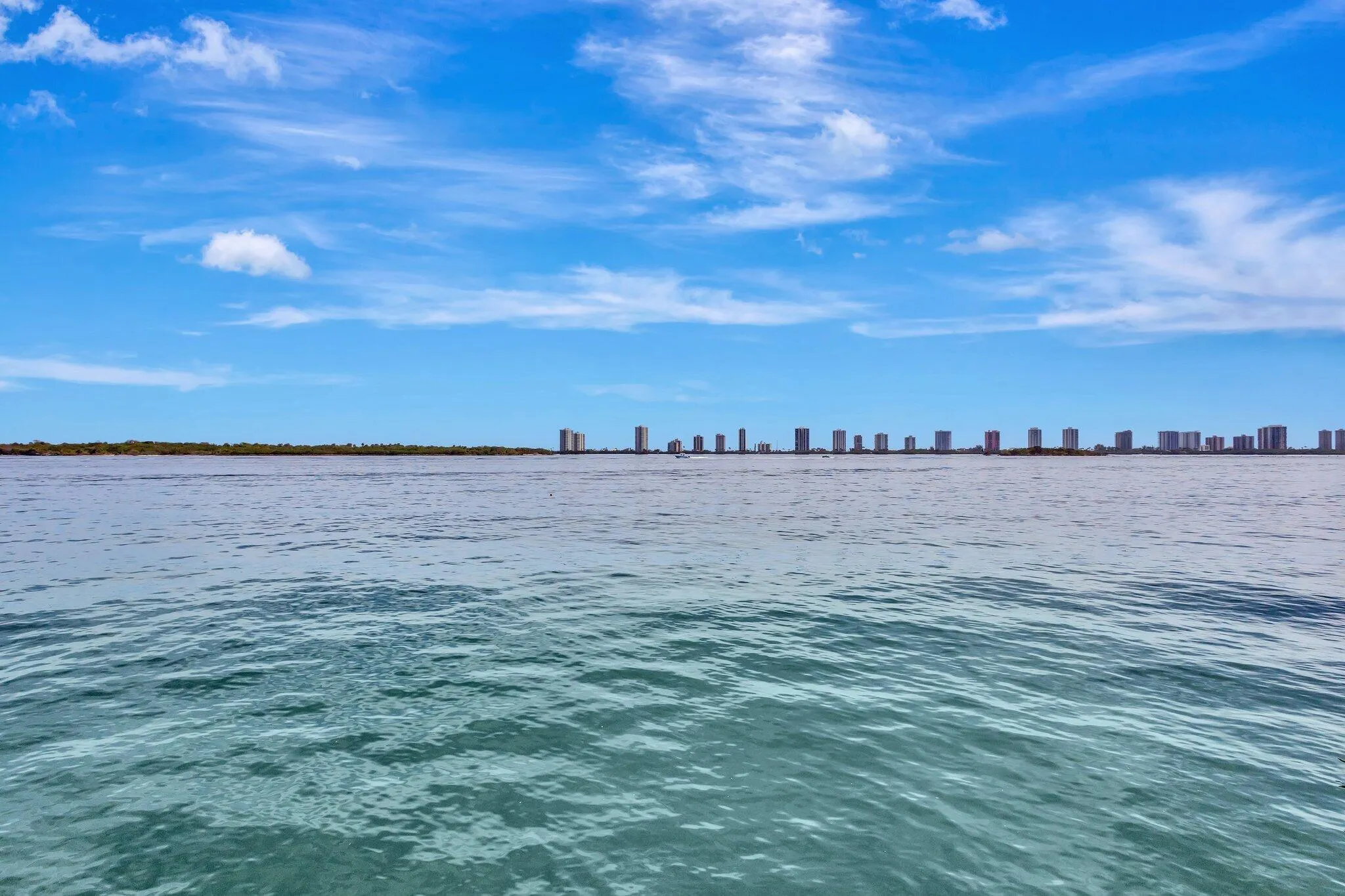 105 Paradise Harbour 307 ocean access no