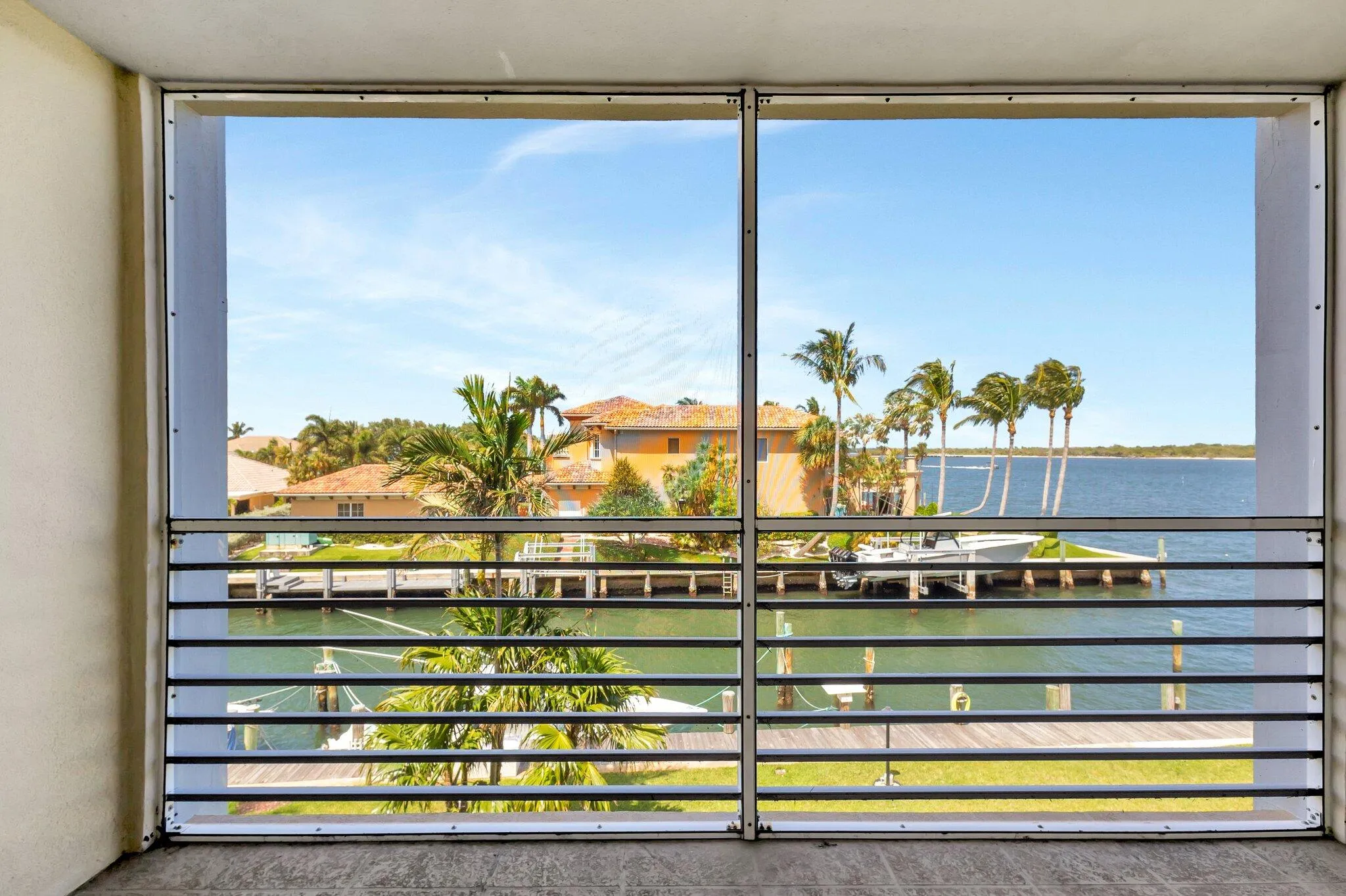 105 Paradise Harbour 307 water view from