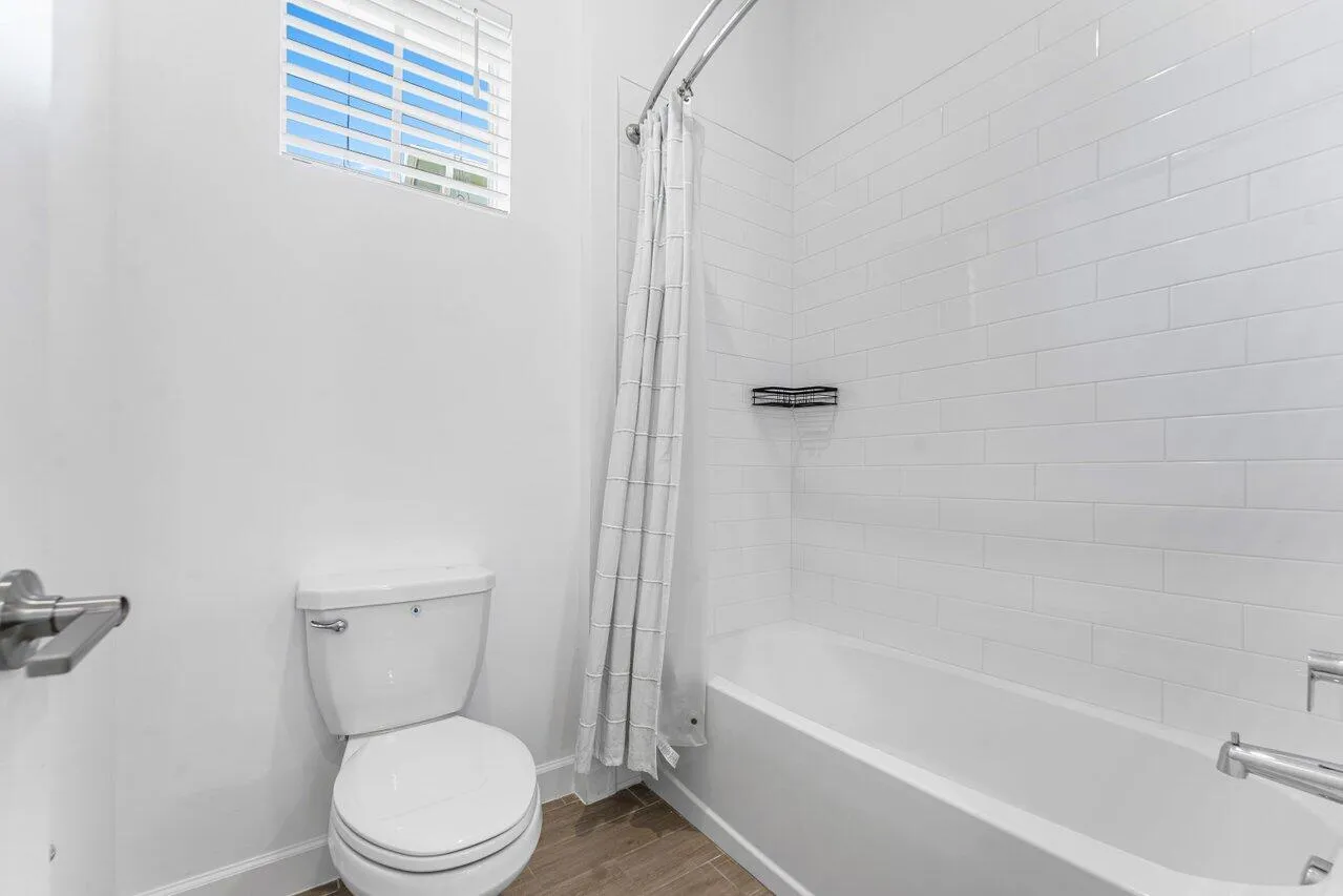Jack/Jill seperate commode and shower