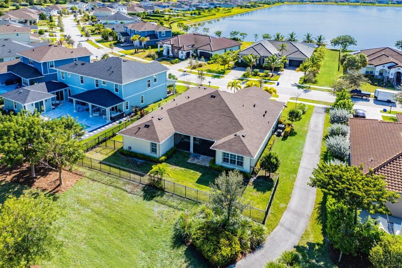 057-940HooklineCircle-Loxahatchee-FL-334