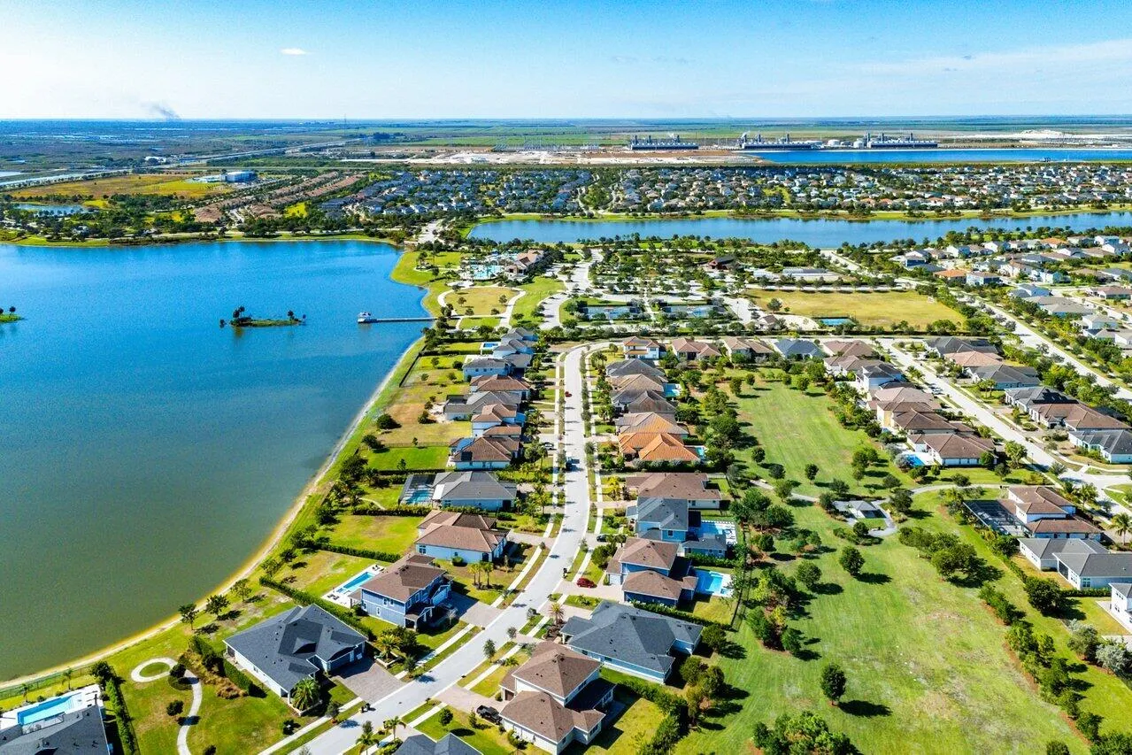 068-940HooklineCircle-Loxahatchee-FL-334