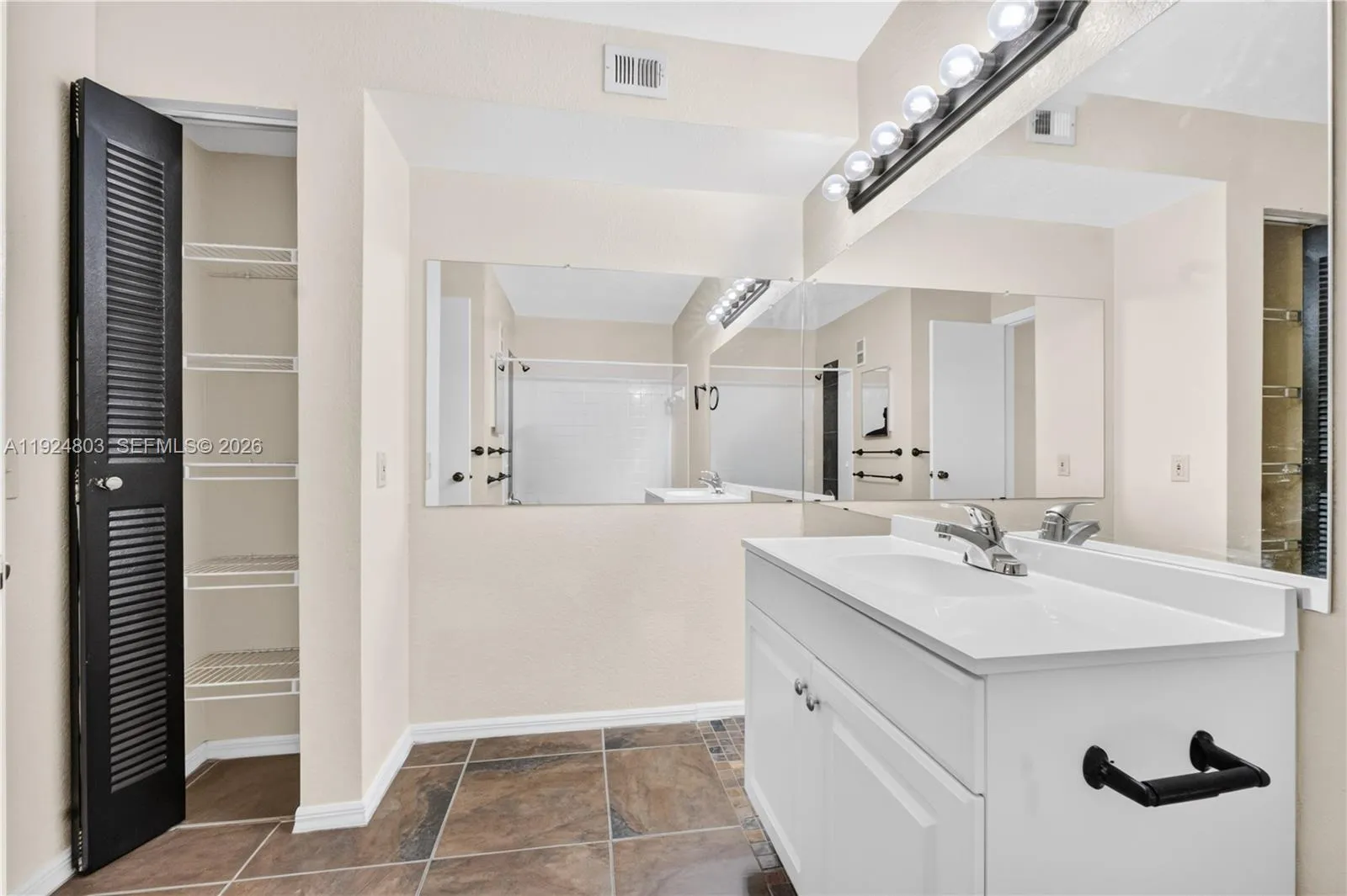 Property photo 56