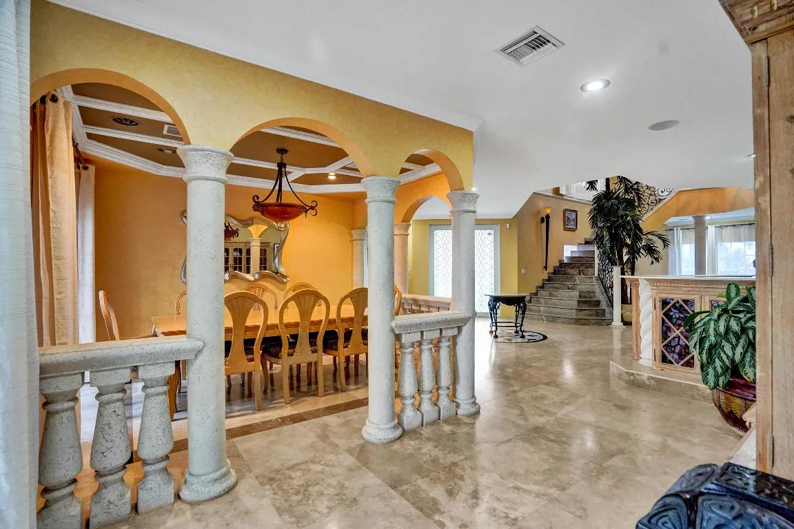 Dining room