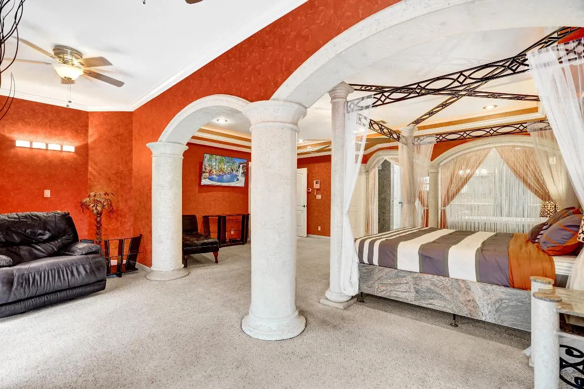 MBR upstairs