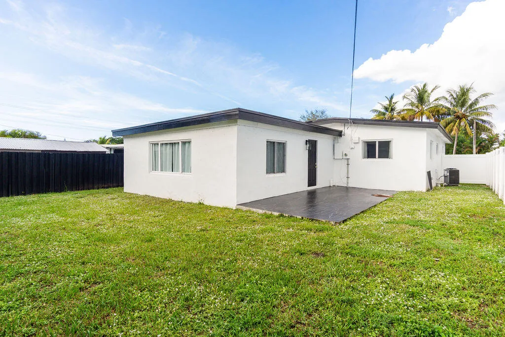 Property photo 37