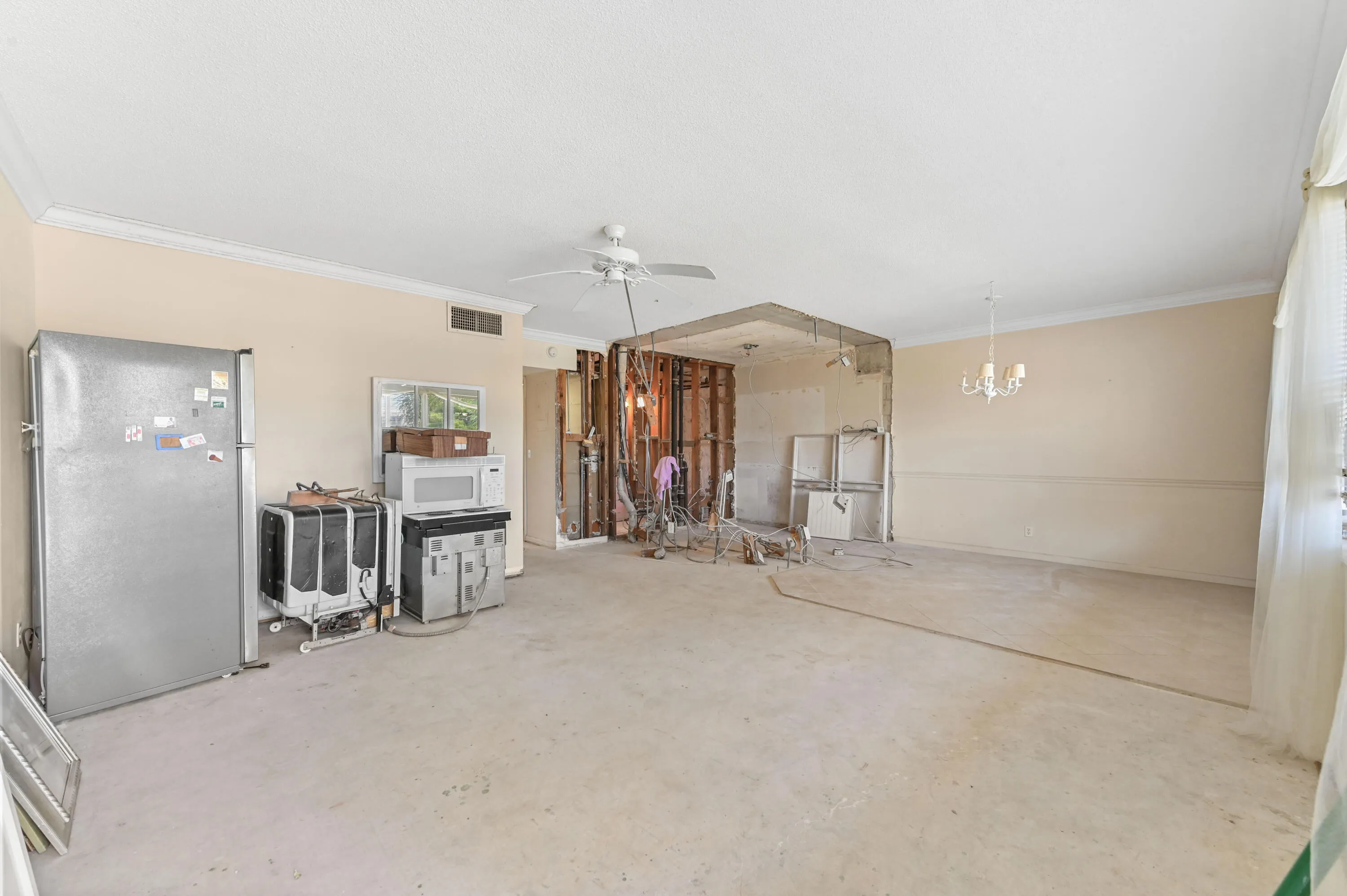 08 Living room 01