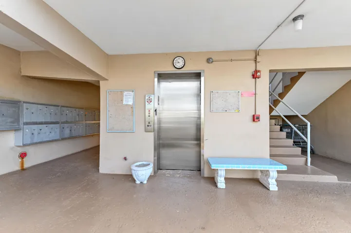 05 Elevator 01