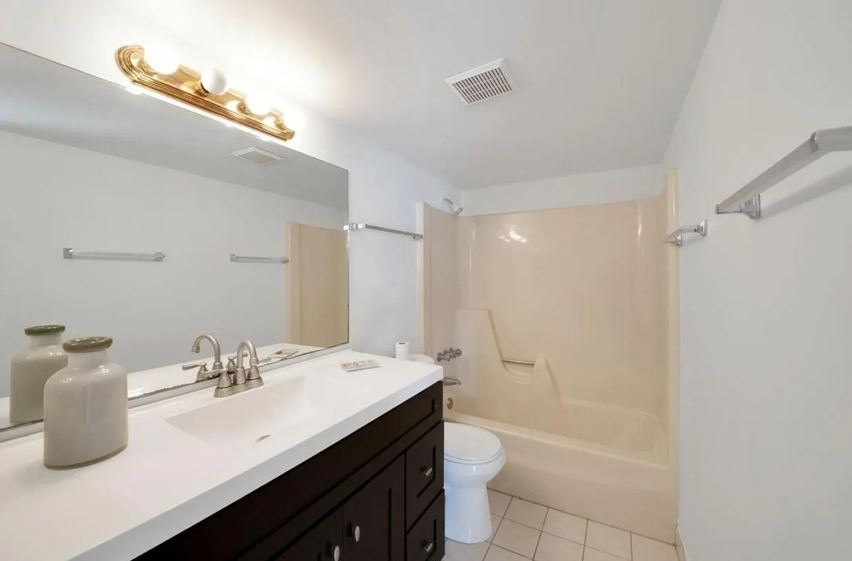 Shower/Tub Combo