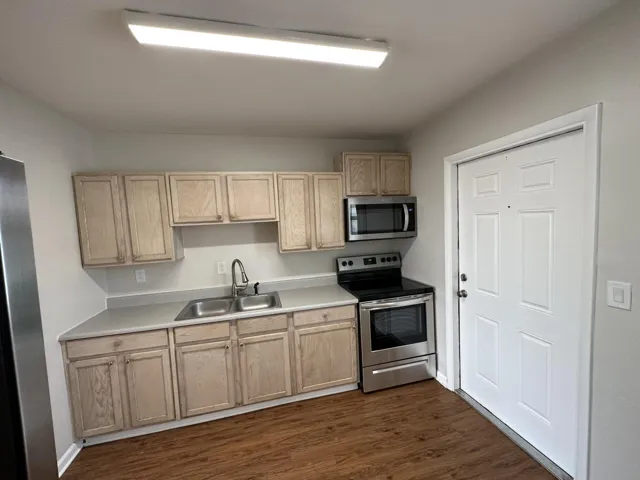 881191AD-AAB2-4C9E-A17D-4F46A5017C23