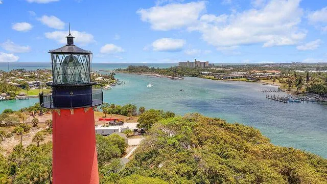 Breathtaking Views of Intercoastal