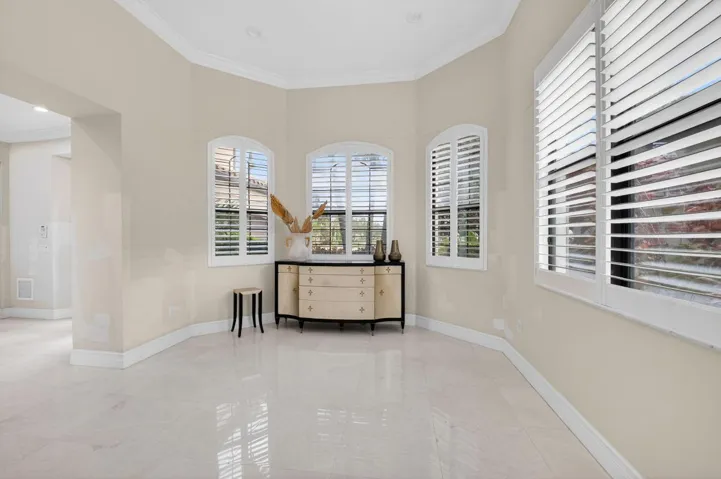 DINING ROOM 2