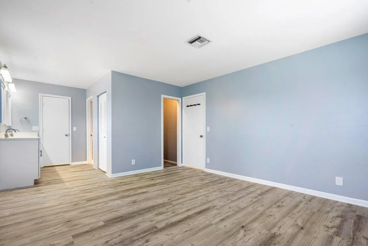 025-1740Northwest19thTerrace-204-DelrayB