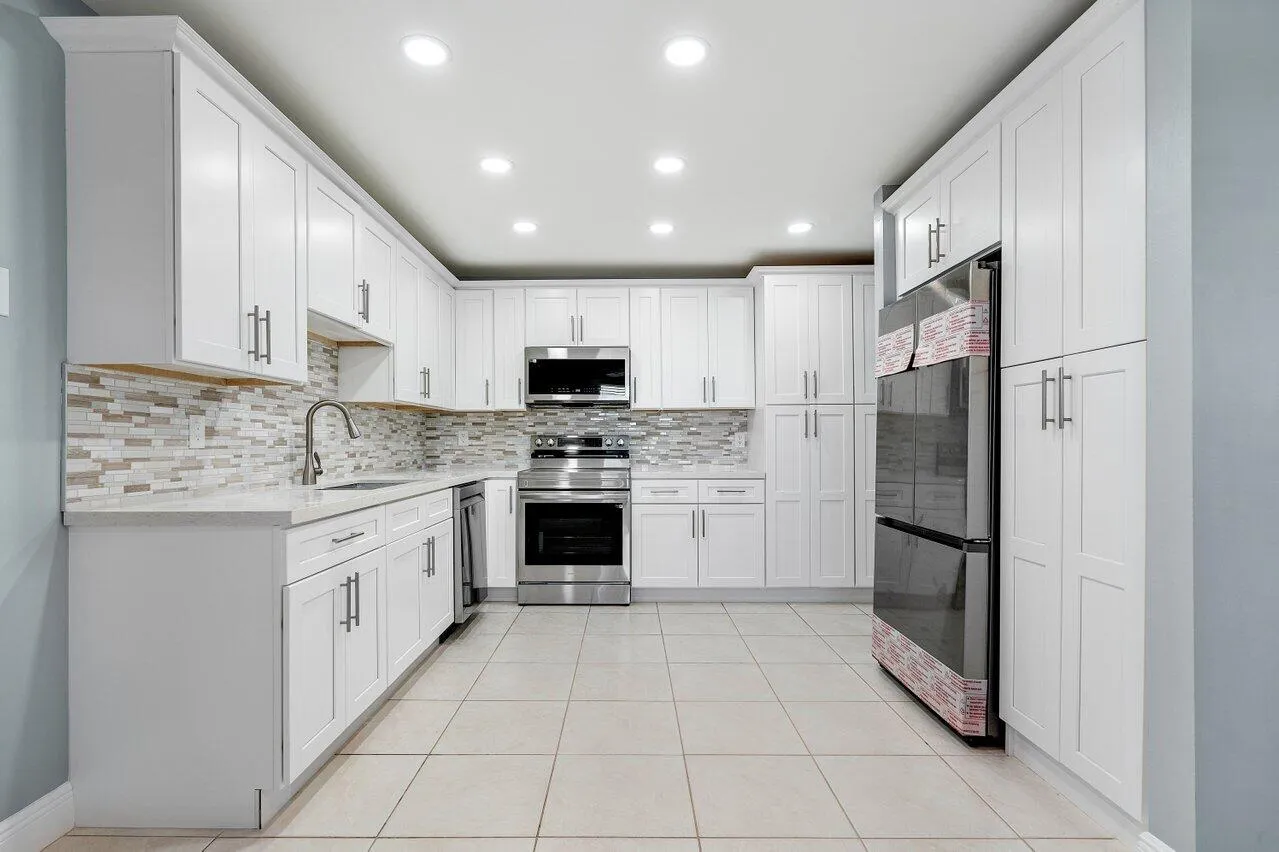 011-1740Northwest19thTerrace-204-DelrayB