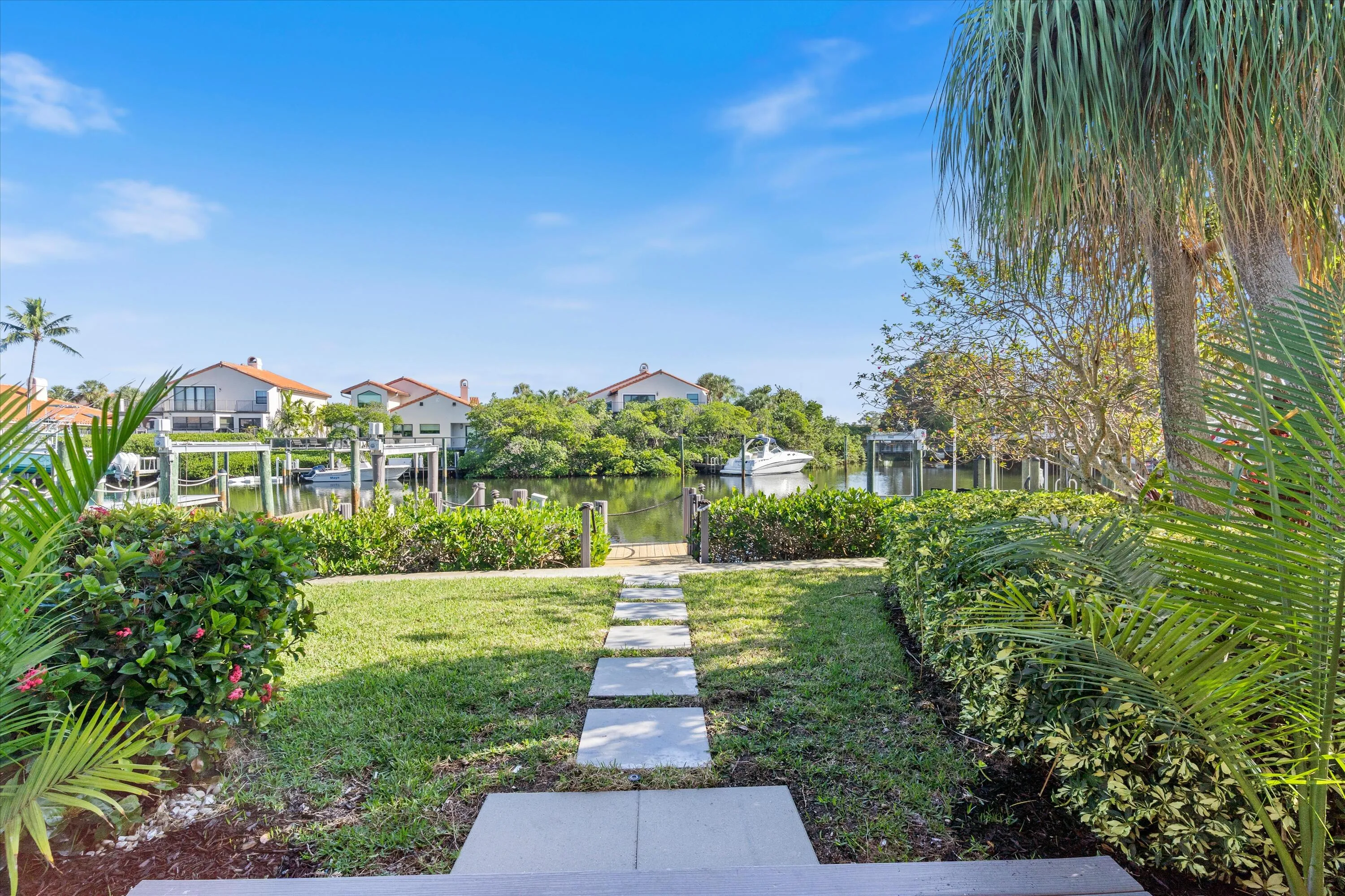 50-17036 Bay Street Jupiter FL-240