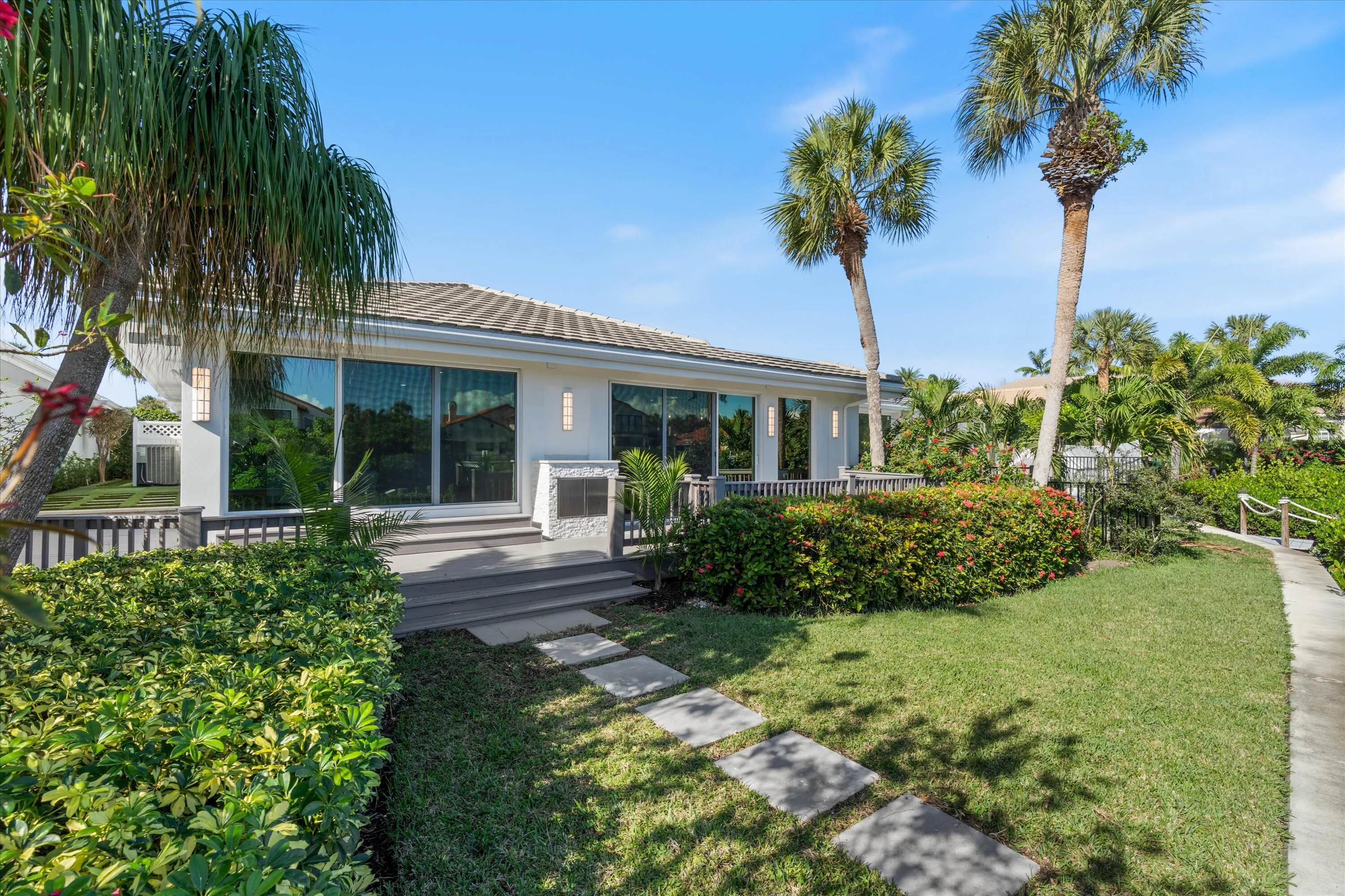 55-17036 Bay Street Jupiter FL-245