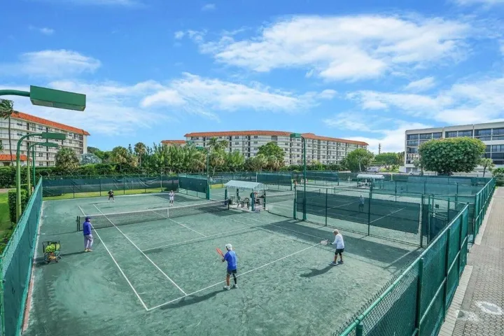Tennis