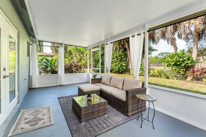 Screened Patio