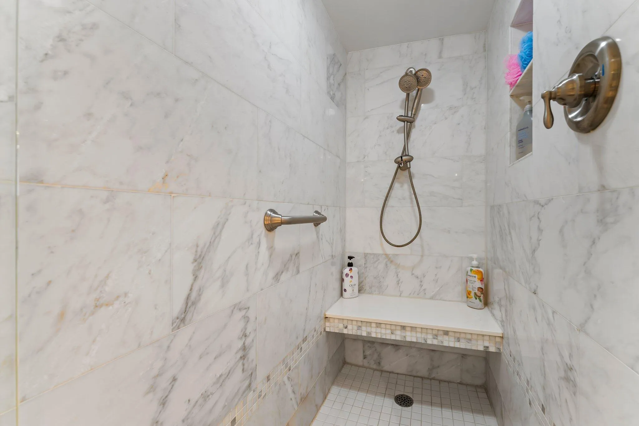 100 Lakeshore Drive #457