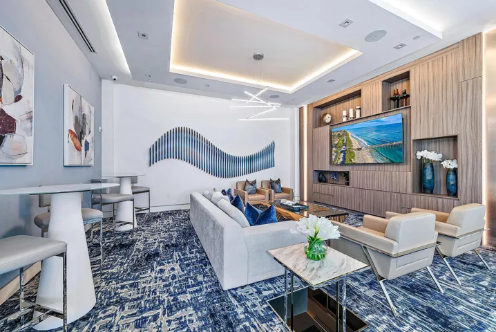 Water Club | Club House