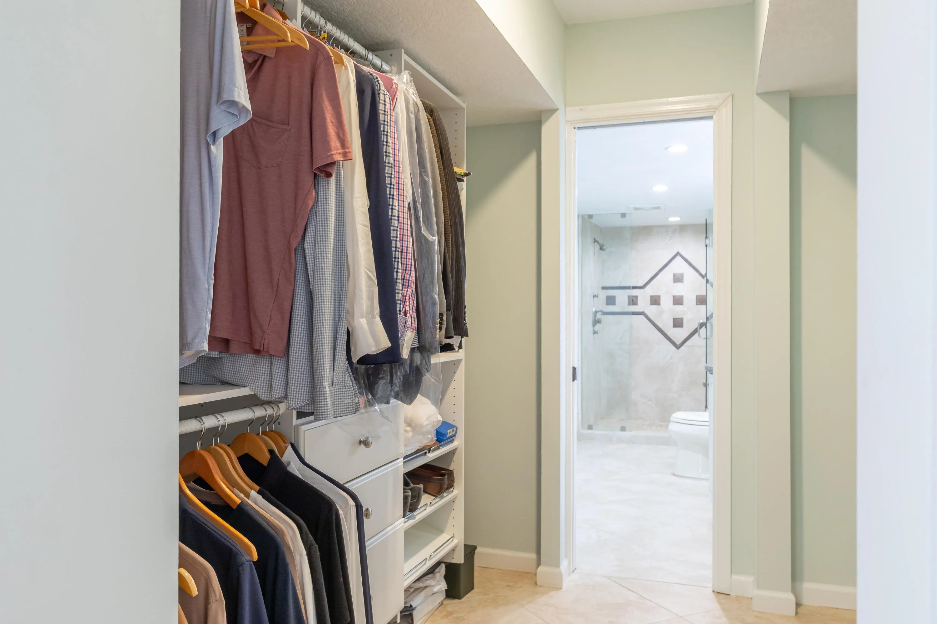 Walk In closet