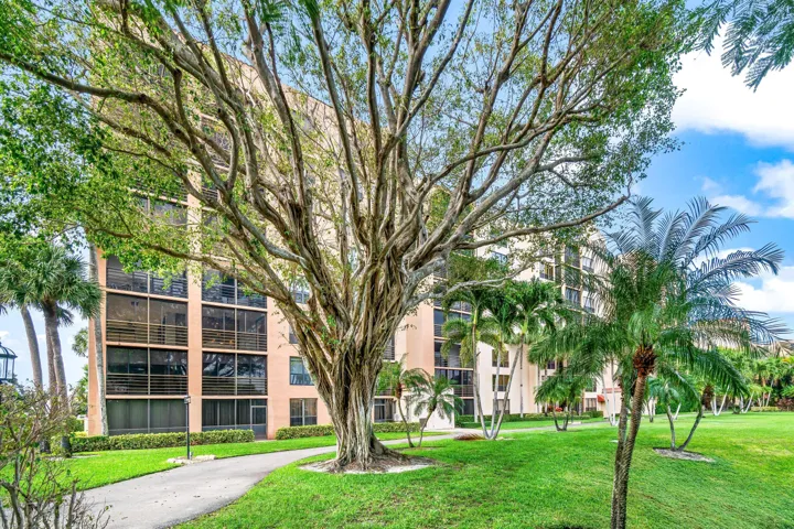 044-7201PromenadeDrive-302-BocaRaton-FL-