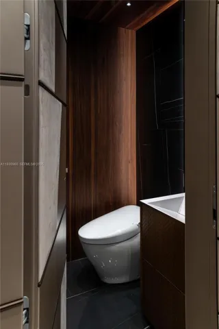 Photo 34