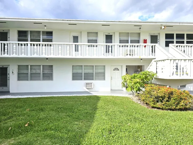 Easthampton E front