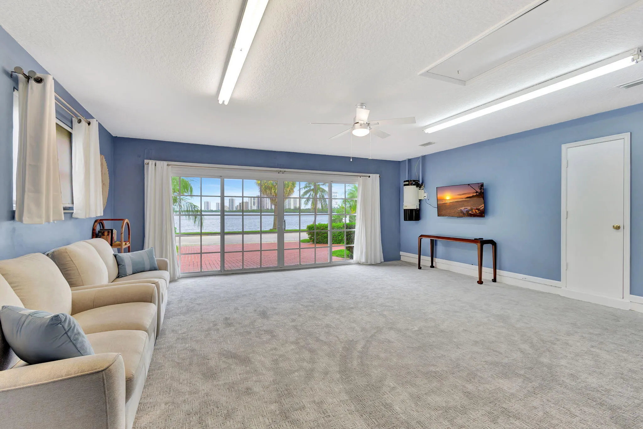13-web-or-mls-1141Pine__116