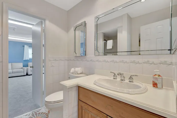 15-web-or-mls-1141Pine__136