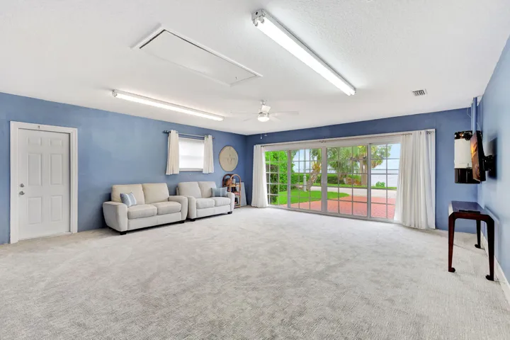 55-web-or-mls-1141Pine__111
