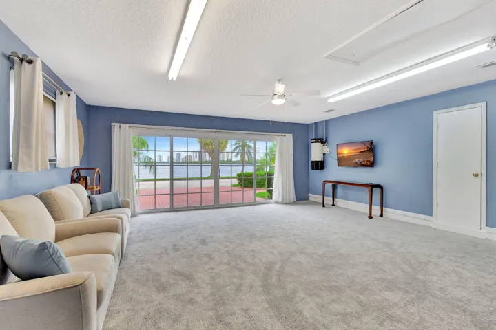 13-web-or-mls-1141Pine__116