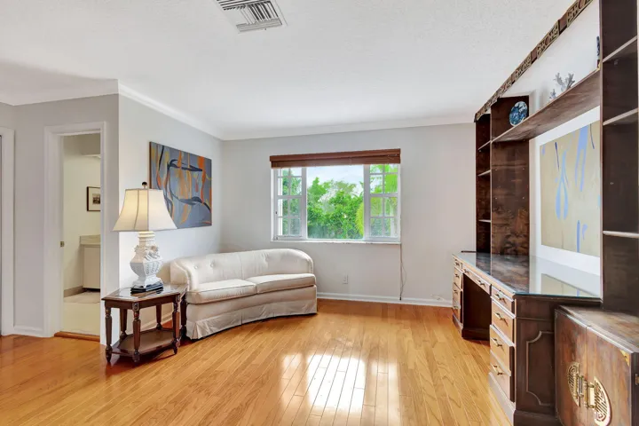 22-web-or-mls-1141Pine__191