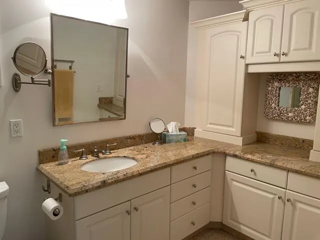 17C Primary Bath