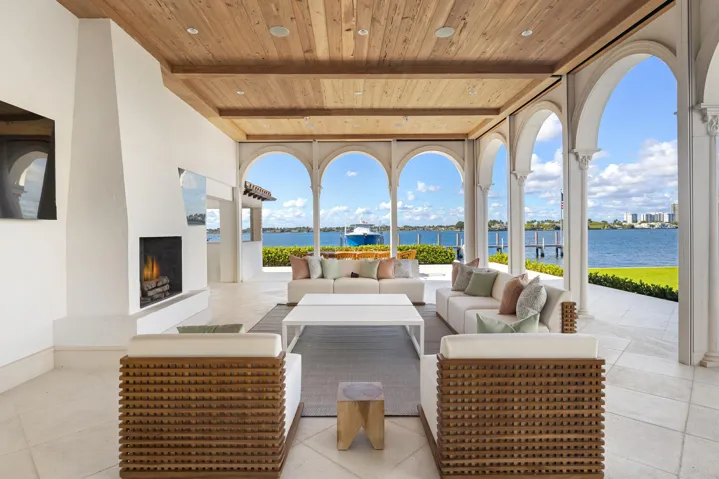 Loggia