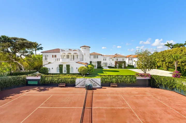 Tennis to Main House