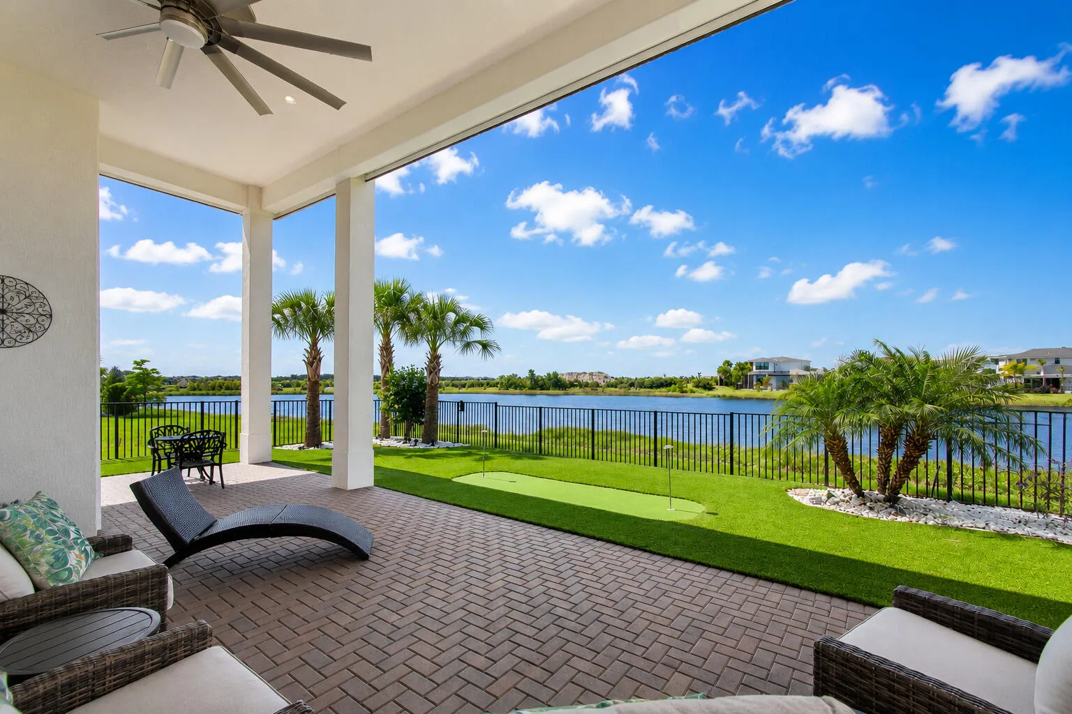 1003 Regency Way