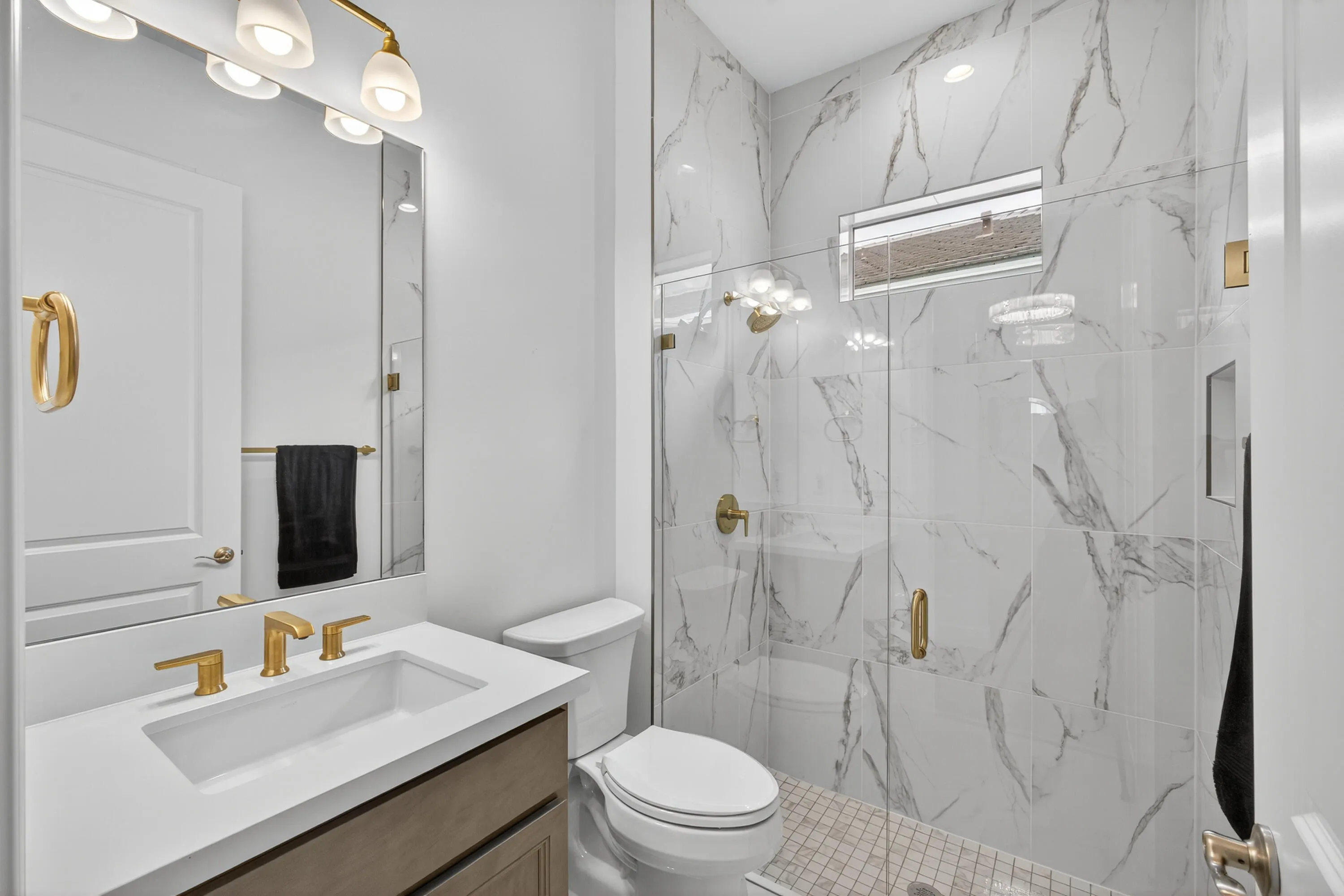 Guest Bath 39-print-5D1A6689