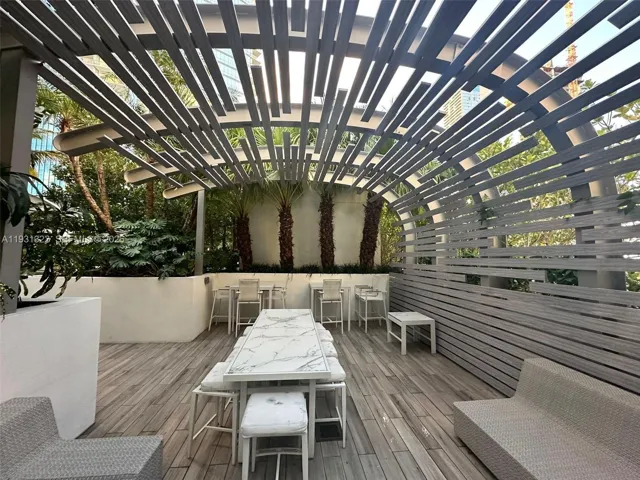 Photo 39