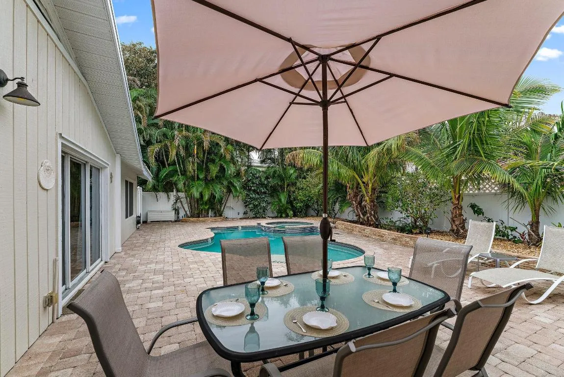 051-460SunriseWay-JunoBeach-SMALL