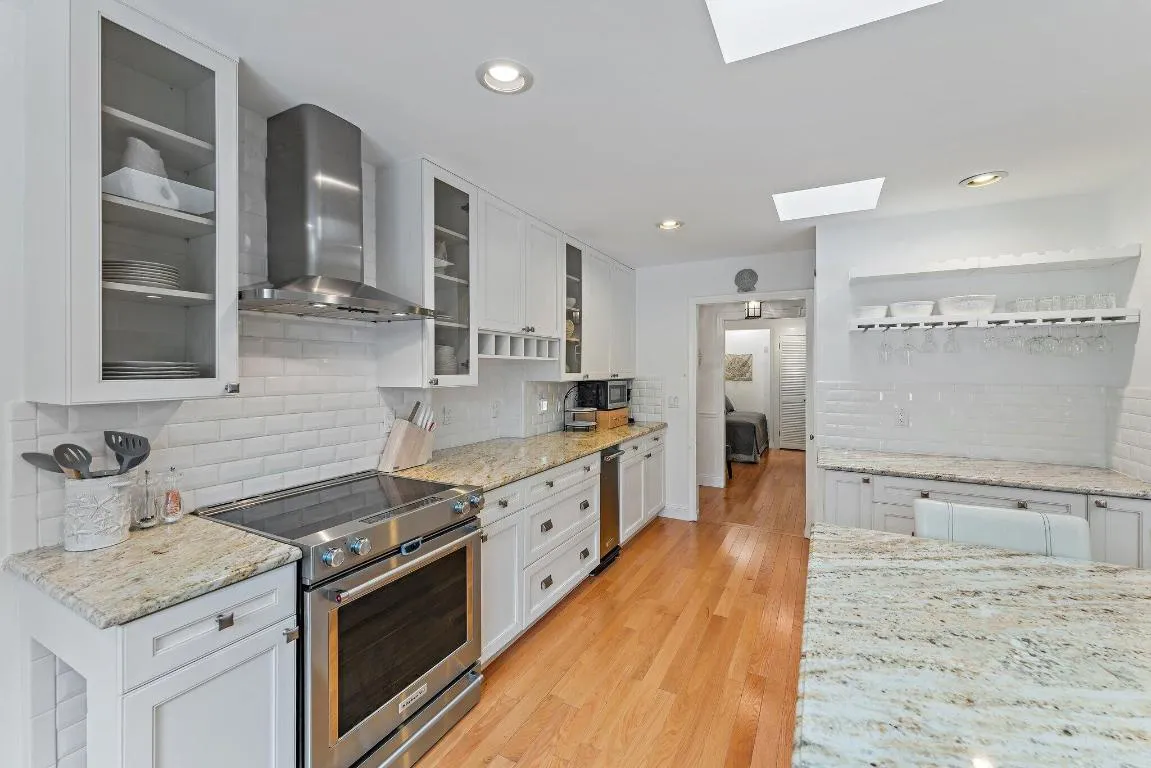 026-460SunriseWay-JunoBeach-SMALL
