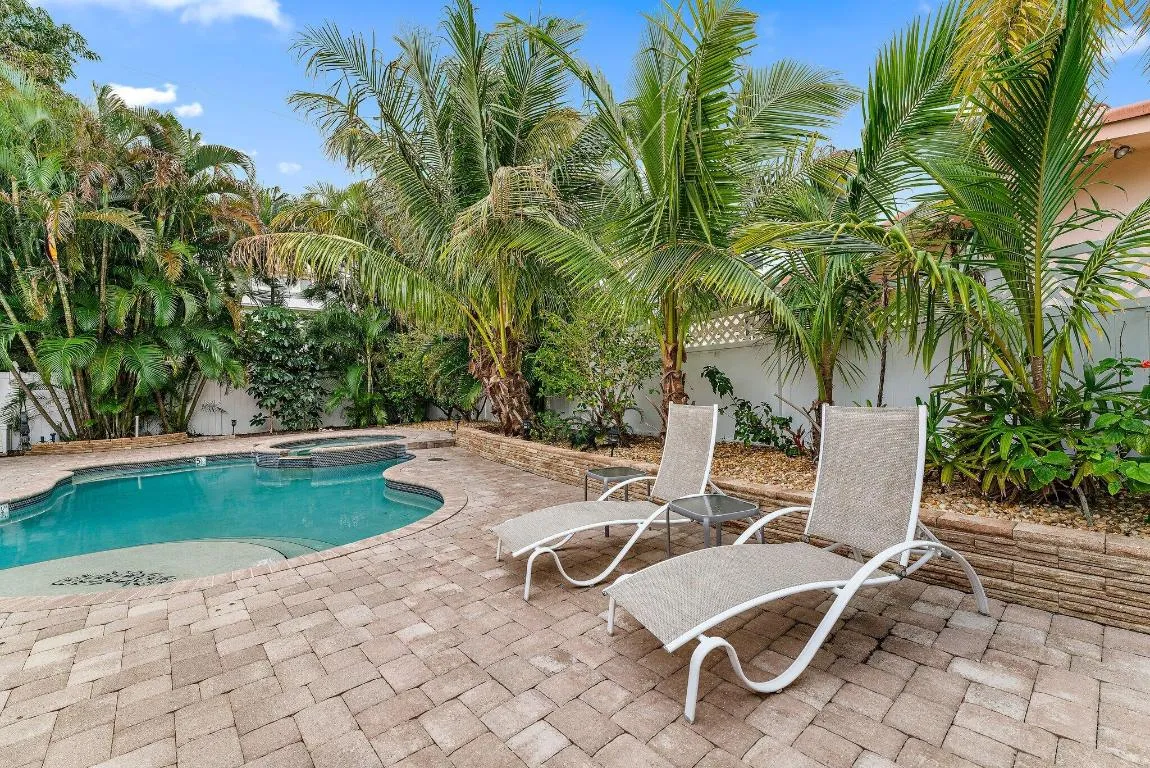 052-460SunriseWay-JunoBeach-SMALL
