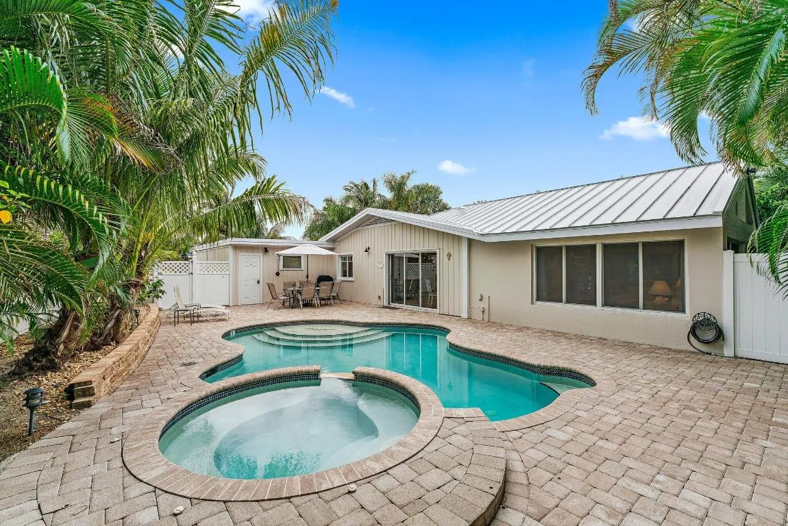 058-460SunriseWay-JunoBeach-SMALL