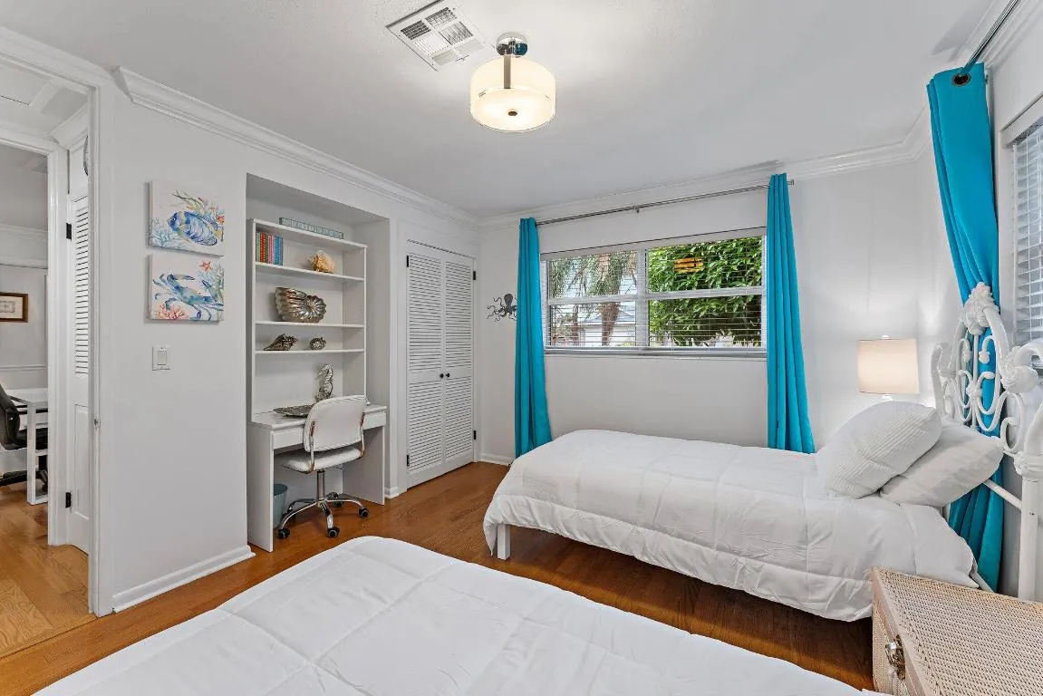 047-460SunriseWay-JunoBeach-SMALL