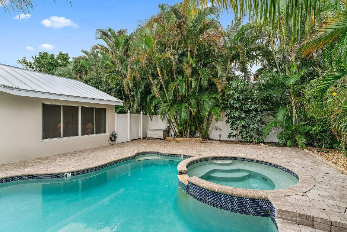 057-460SunriseWay-JunoBeach-SMALL