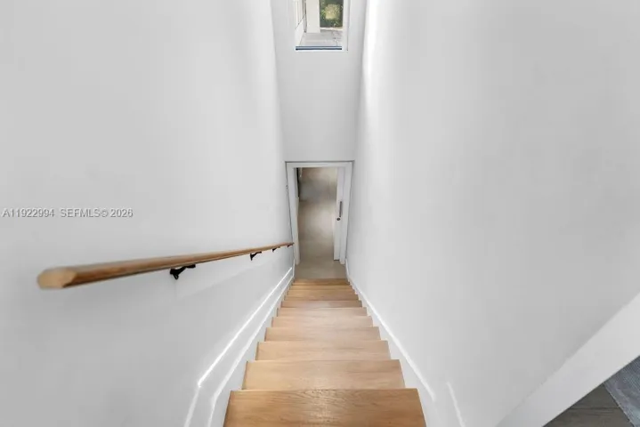 Upper Level Access
