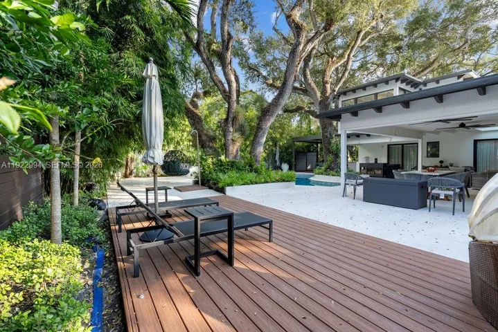 Integrated Outdoor Sound System