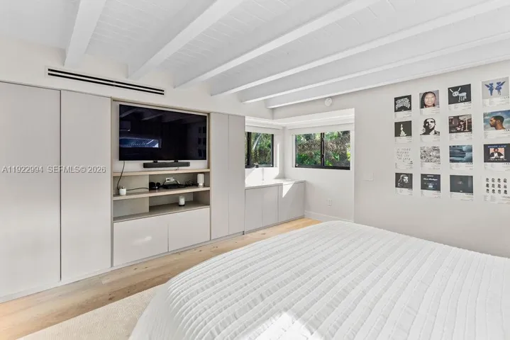 Flexible Bedroom Space